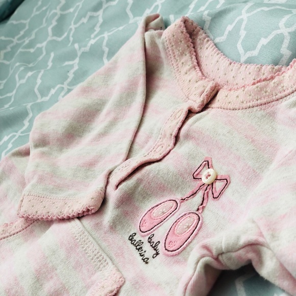 Onsie - Picture 4 of 7